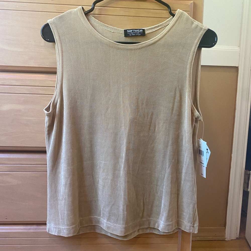 Tan 🙀 textured stretch blouse size Large , OSFM, USA 🇺🇸